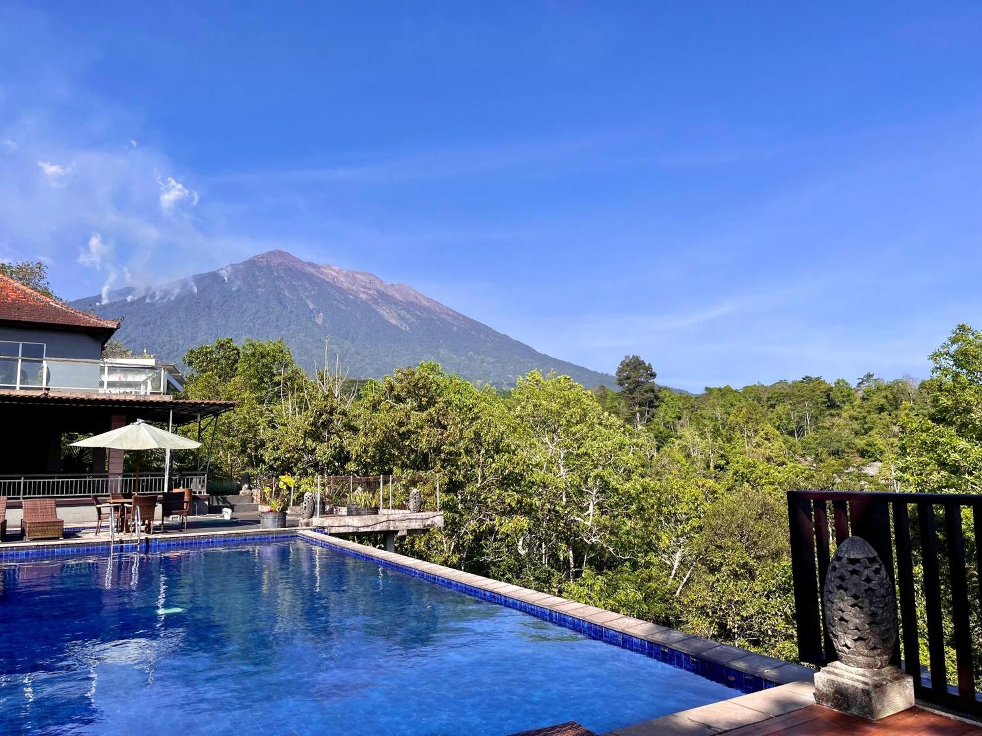 Puri Karang Besakih Hotel Menanga ภายนอก รูปภาพ