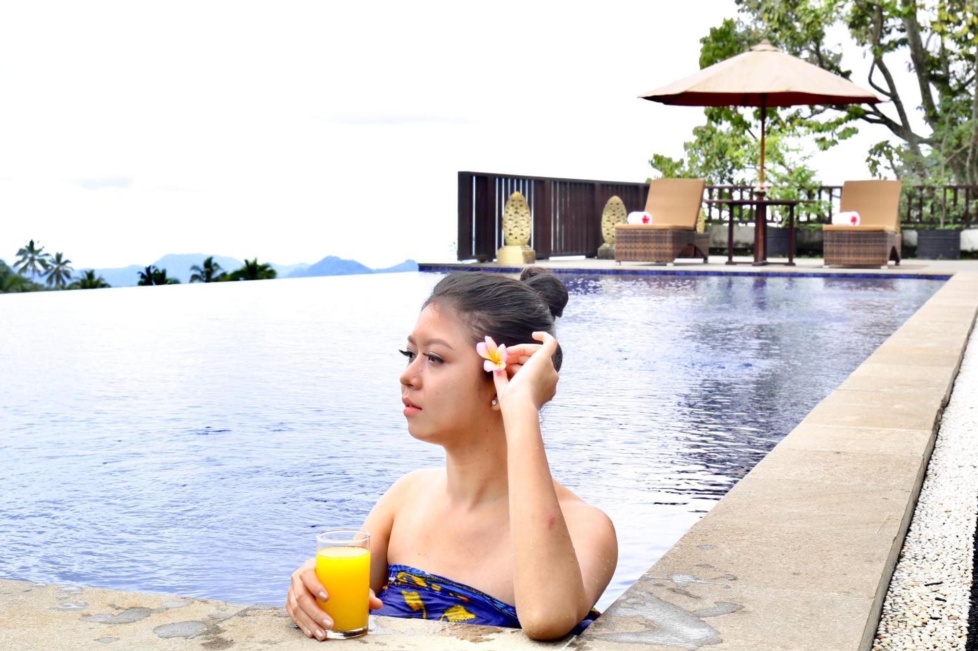 Puri Karang Besakih Hotel Menanga ภายนอก รูปภาพ