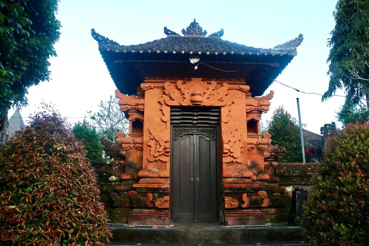 Puri Karang Besakih Hotel Menanga ภายนอก รูปภาพ
