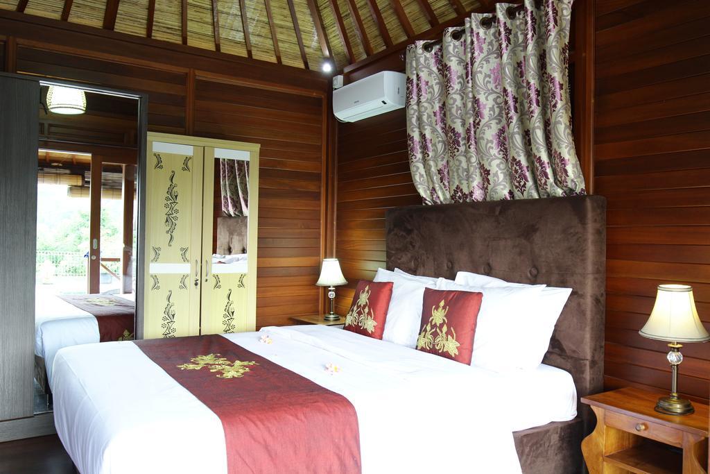 Puri Karang Besakih Hotel Menanga ภายนอก รูปภาพ